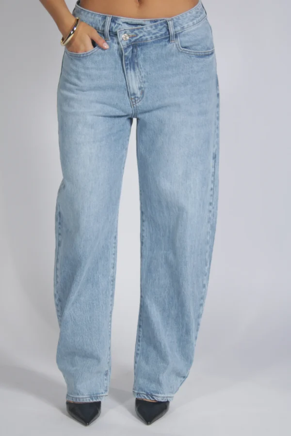 Light jeans